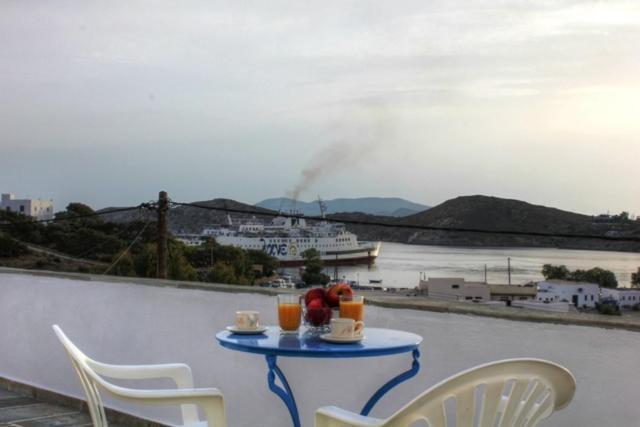 Violetta Aparthotel Chora  Bagian luar foto