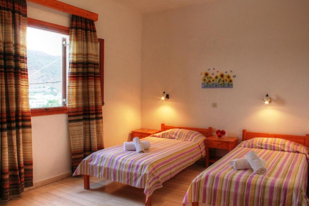Violetta Aparthotel Chora  Ruang foto